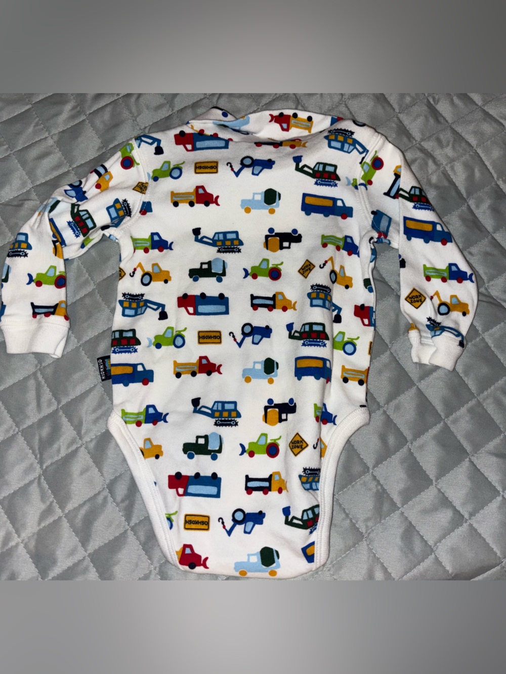 OshKosh B'gosh White Baby Bodysuit with Colorful Vehicle Print - Picture 4 of 4